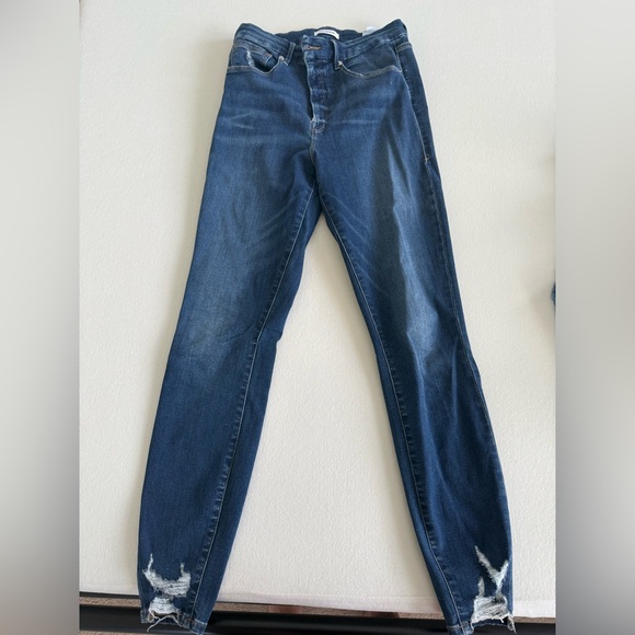 Good American High Waist Jeans - Picture 3 of 5